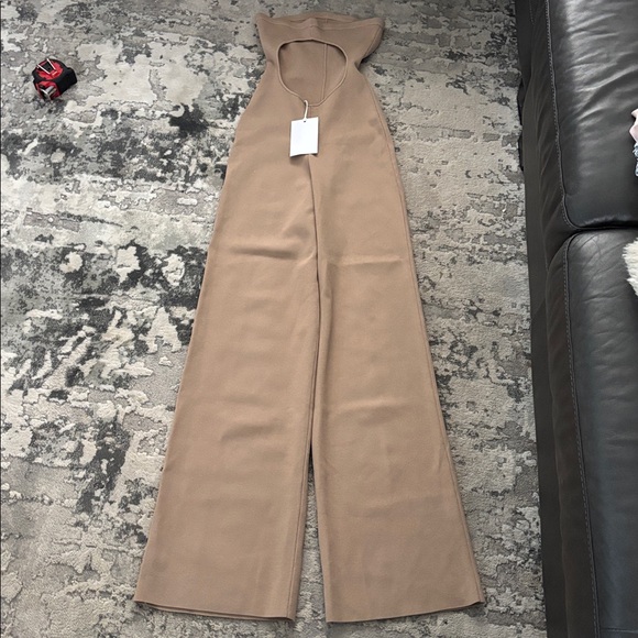 NWT Helsa Edia Jumpsuit - Picture 4 of 5